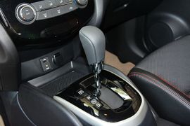 2016款日产逍客2.0L