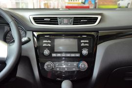 2016款日产逍客2.0L