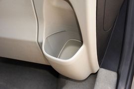 2016款福特途睿欧2.0T手动精英版