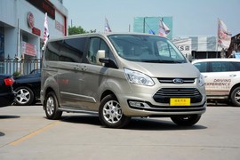 2016款福特途睿欧2.0T手动精英版