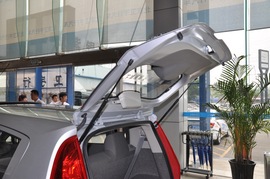 2010款雪佛兰新赛欧两厢1.4L