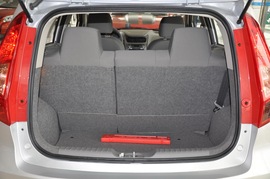 2010款雪佛兰新赛欧两厢1.4L