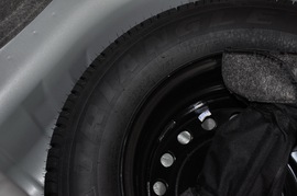 2010款雪佛兰新赛欧两厢1.4L