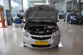 2010款雪佛兰新赛欧两厢1.4L