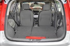 2010款雪佛兰新赛欧两厢1.4L