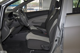 2010款雪佛兰新赛欧两厢1.4L