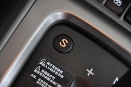 2010款雪佛兰新赛欧两厢1.4L