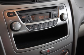 2010款雪佛兰新赛欧两厢1.4L