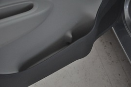 2010款雪佛兰新赛欧两厢1.4L