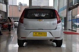 2010款雪佛兰新赛欧两厢1.4L