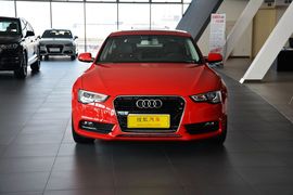 2016款奥迪A5掀背45TFSI舒适型