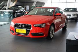 2016款奥迪A5掀背45TFSI舒适型