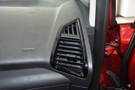 2016款福特翼搏1.5L自动运动典藏版