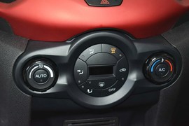 2016款福特翼搏1.5L自动运动典藏版