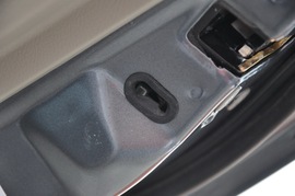 2010款比亚迪G3智能版1.8L自动豪雅型