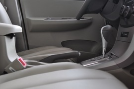 2010款比亚迪G3智能版1.8L自动豪雅型