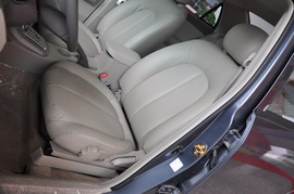 2010款比亚迪G3智能版1.8L自动豪雅型