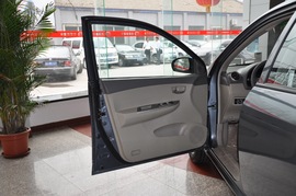 2010款比亚迪G3智能版1.8L自动豪雅型