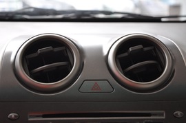 2010款比亚迪G3智能版1.8L自动豪雅型