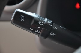 2010款比亚迪G3智能版1.8L自动豪雅型