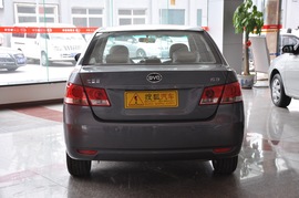 2010款比亚迪G3智能版1.8L自动豪雅型