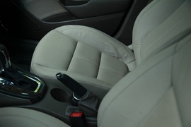 2010款别克英朗GT