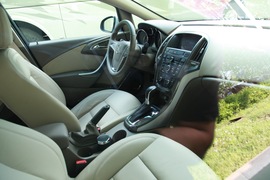2010款别克英朗GT