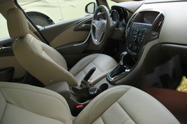 2010款别克英朗GT