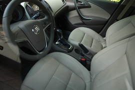 2010款别克英朗GT