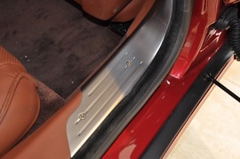 2010款阿斯顿马丁Rapide