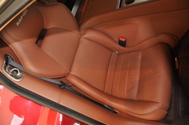 2010款阿斯顿马丁Rapide