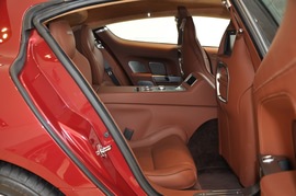 2010款阿斯顿马丁Rapide