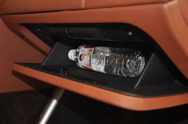 2010款阿斯顿马丁Rapide