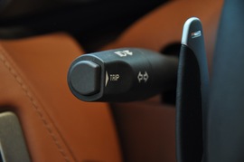 2010款阿斯顿马丁Rapide