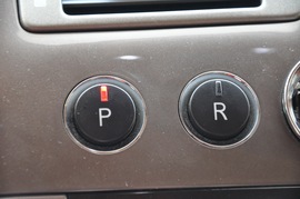 2010款阿斯顿马丁Rapide