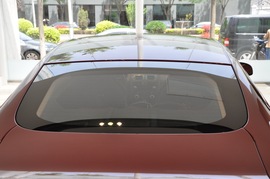2010款阿斯顿马丁Rapide