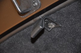 2010款阿斯顿马丁DBS