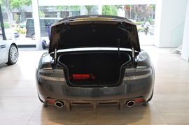 2010款阿斯顿马丁DBS