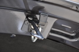 2010款阿斯顿马丁DBS