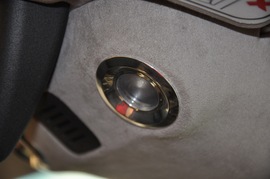 2010款阿斯顿马丁DBS