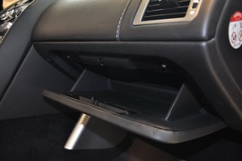 2010款阿斯顿马丁DBS