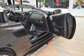 2010款阿斯顿马丁DBS