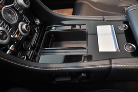 2010款阿斯顿马丁DBS