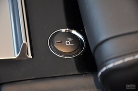 2010款阿斯顿马丁DBS