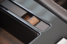 2010款阿斯顿马丁DBS