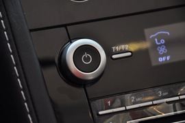 2010款阿斯顿马丁DBS