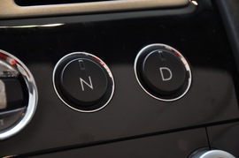 2010款阿斯顿马丁DBS