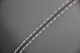 2010款阿斯顿马丁DBS