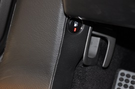 2010款阿斯顿马丁DBS