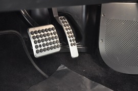 2010款阿斯顿马丁DBS